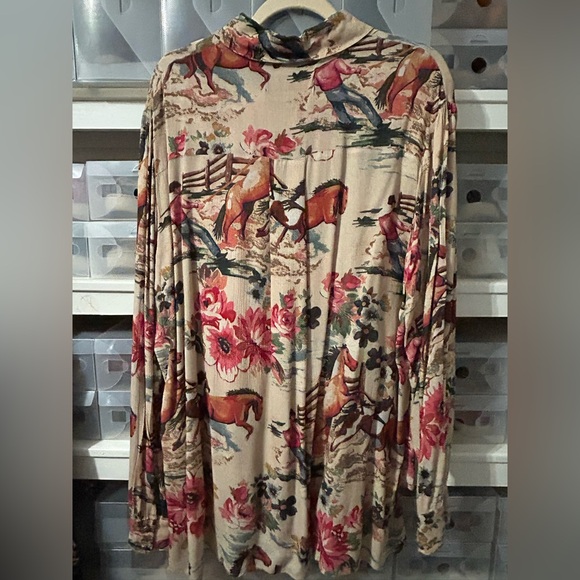 Double D Ranch Multicolor Print Shirt - Picture 2 of 4